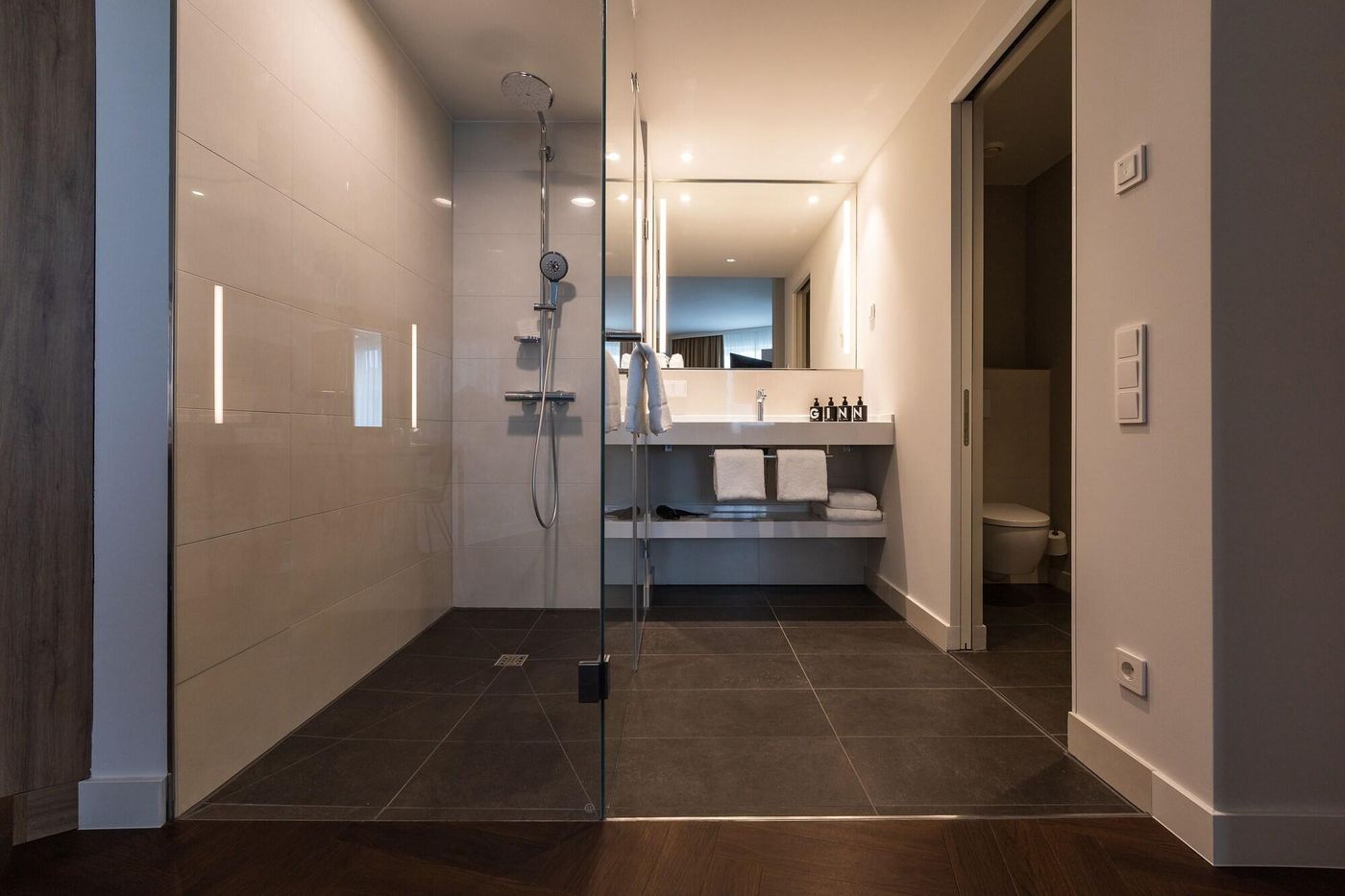 Ginn-City-Lounge-Yorck-Berlin-Room-16