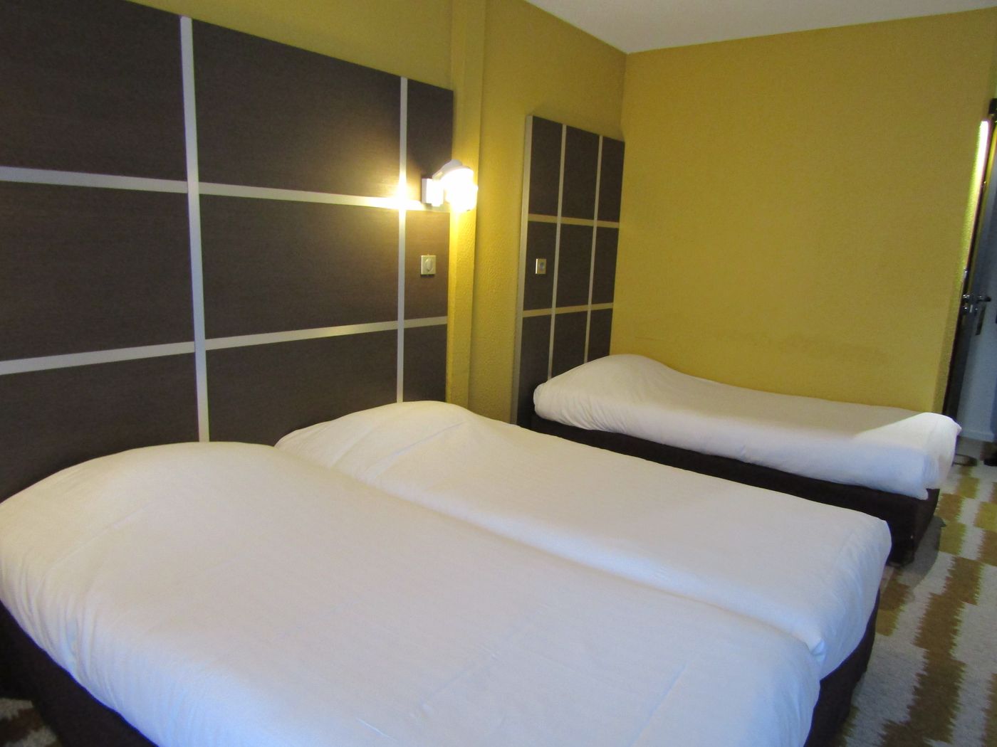 Ibis-Styles-Massy-Opera-Room-23