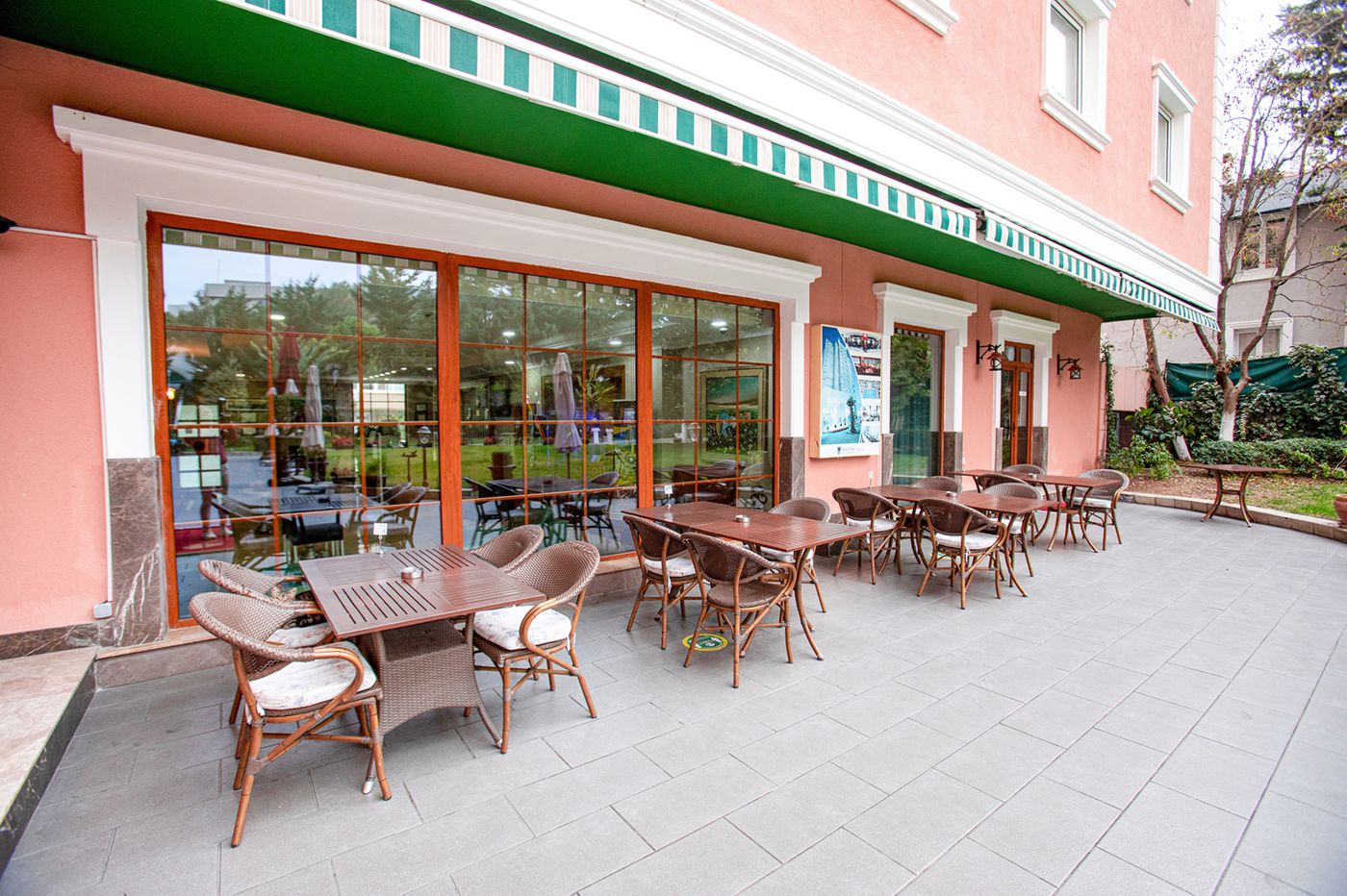 The-Green-Park-Hotel-Merter-General-view-4