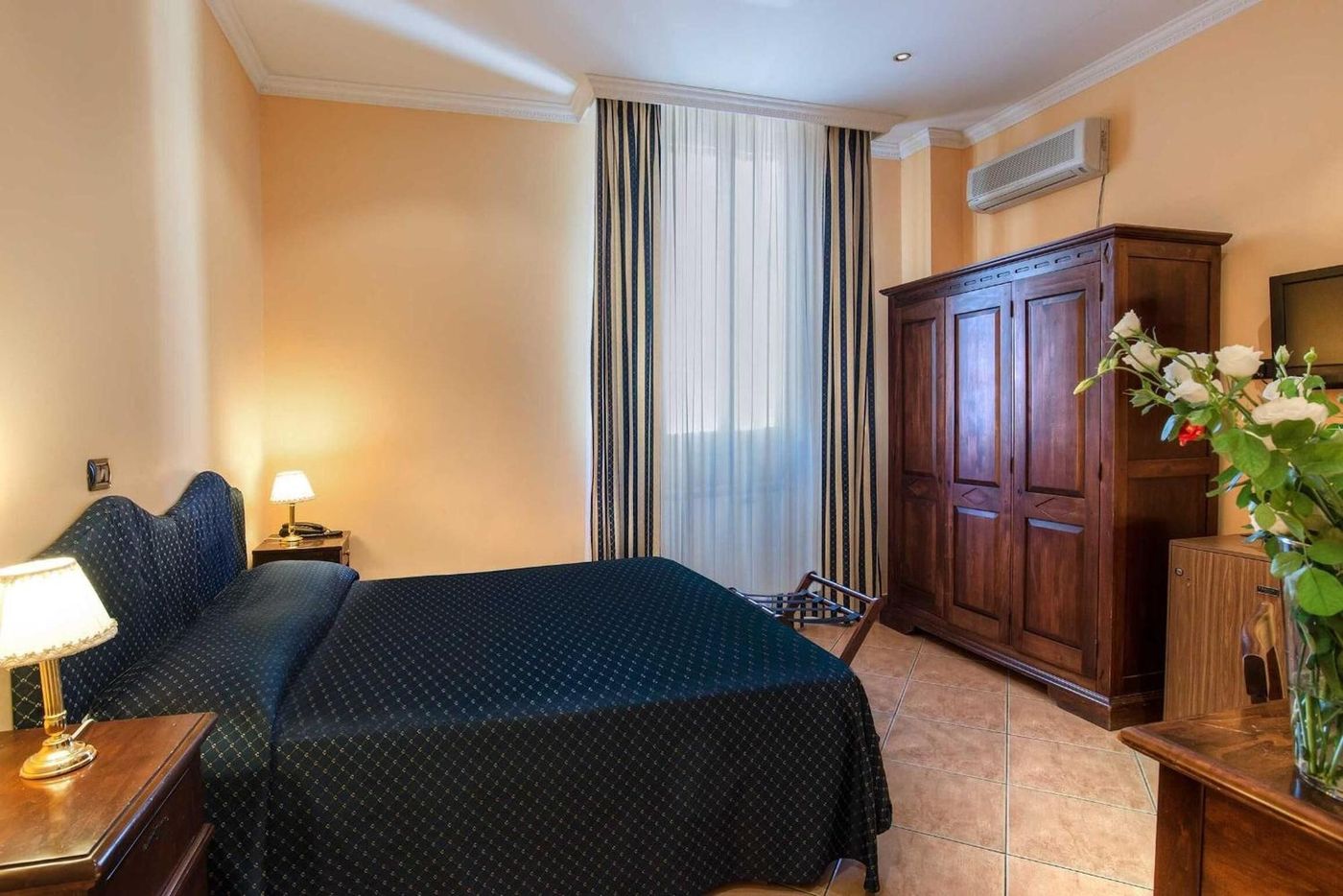 Hotel-Caracciolo-Room-27