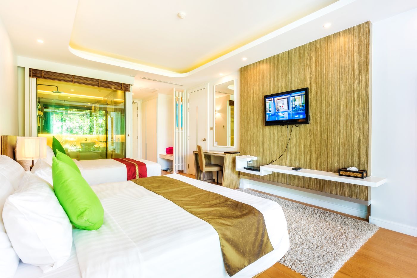 Wyndham-Sea-Pearl-Resort-Phuket-Room-21