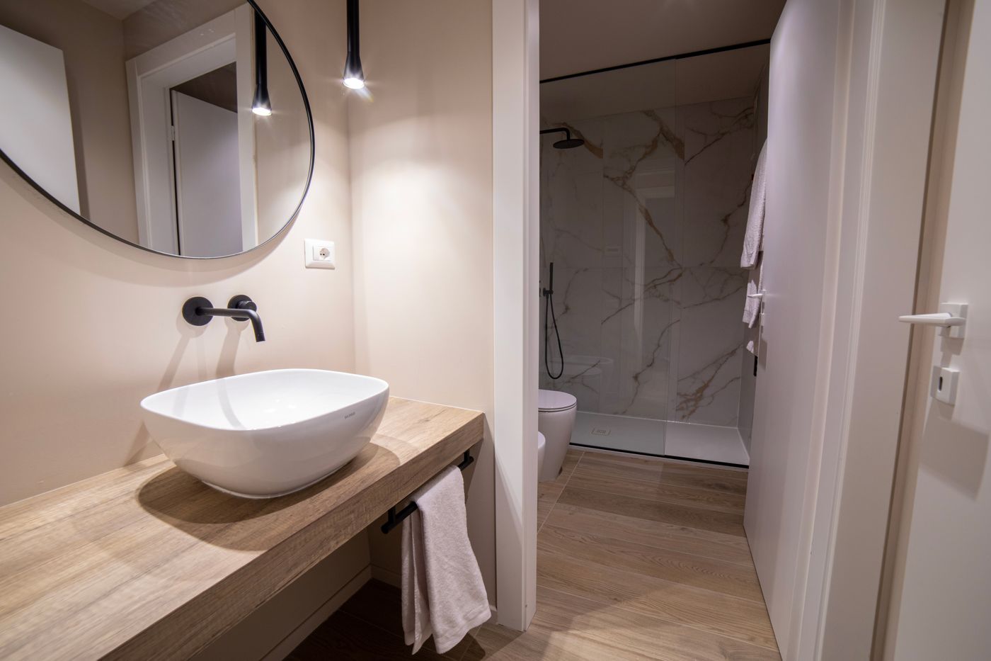 Be Mate Torino Centro - Italy - Turin - Room - 2