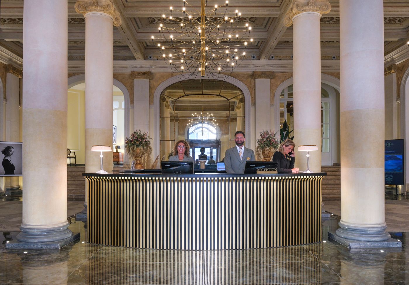 Grand-Hotel-et-des-Palmes-Lobby-59