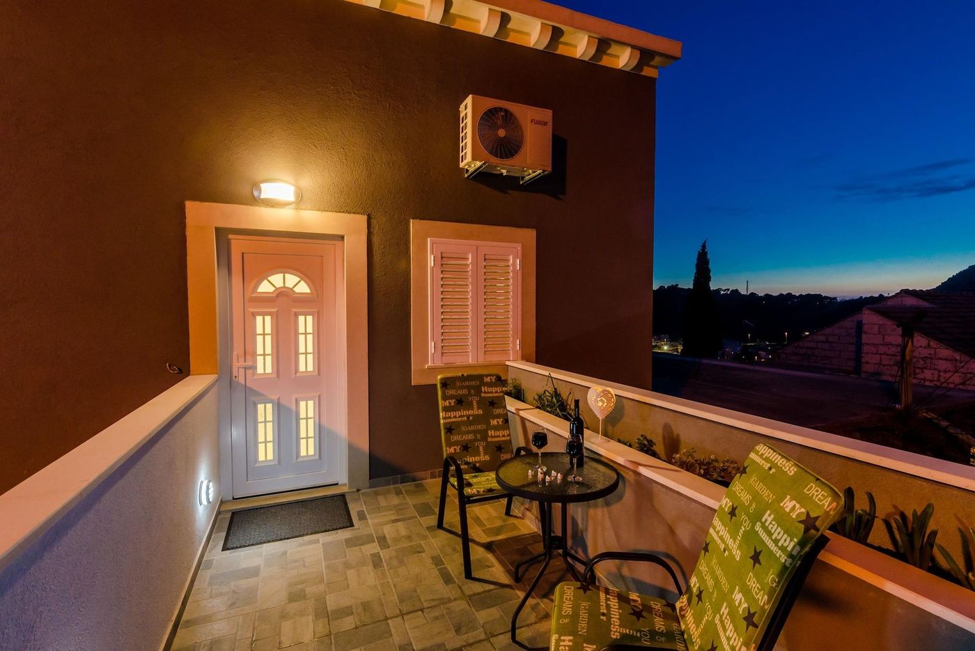 Guest-House-Nikolina-General-view-5