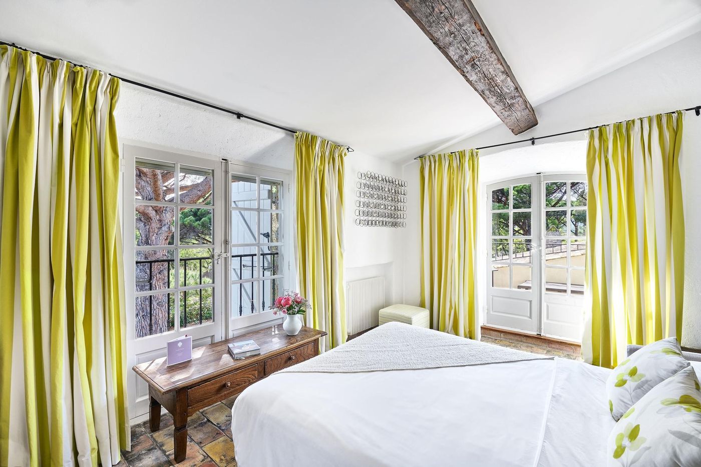 La-Ferme-D-Augustin-Room-28