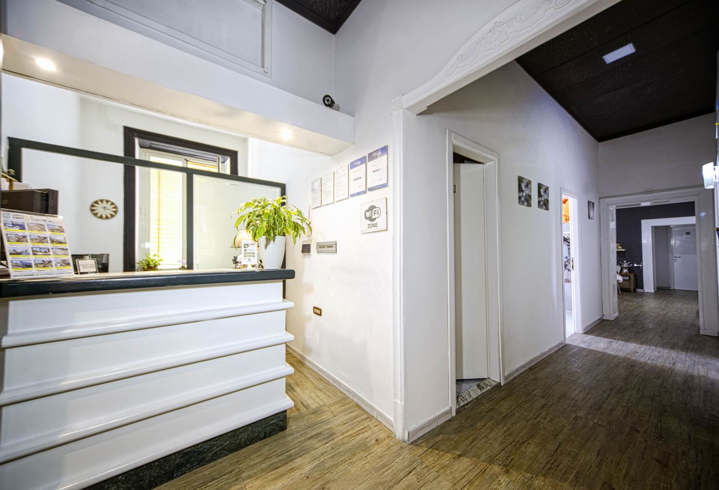 Hotel Le Orchidee - Italy - NAPOLI - Lobby - 0