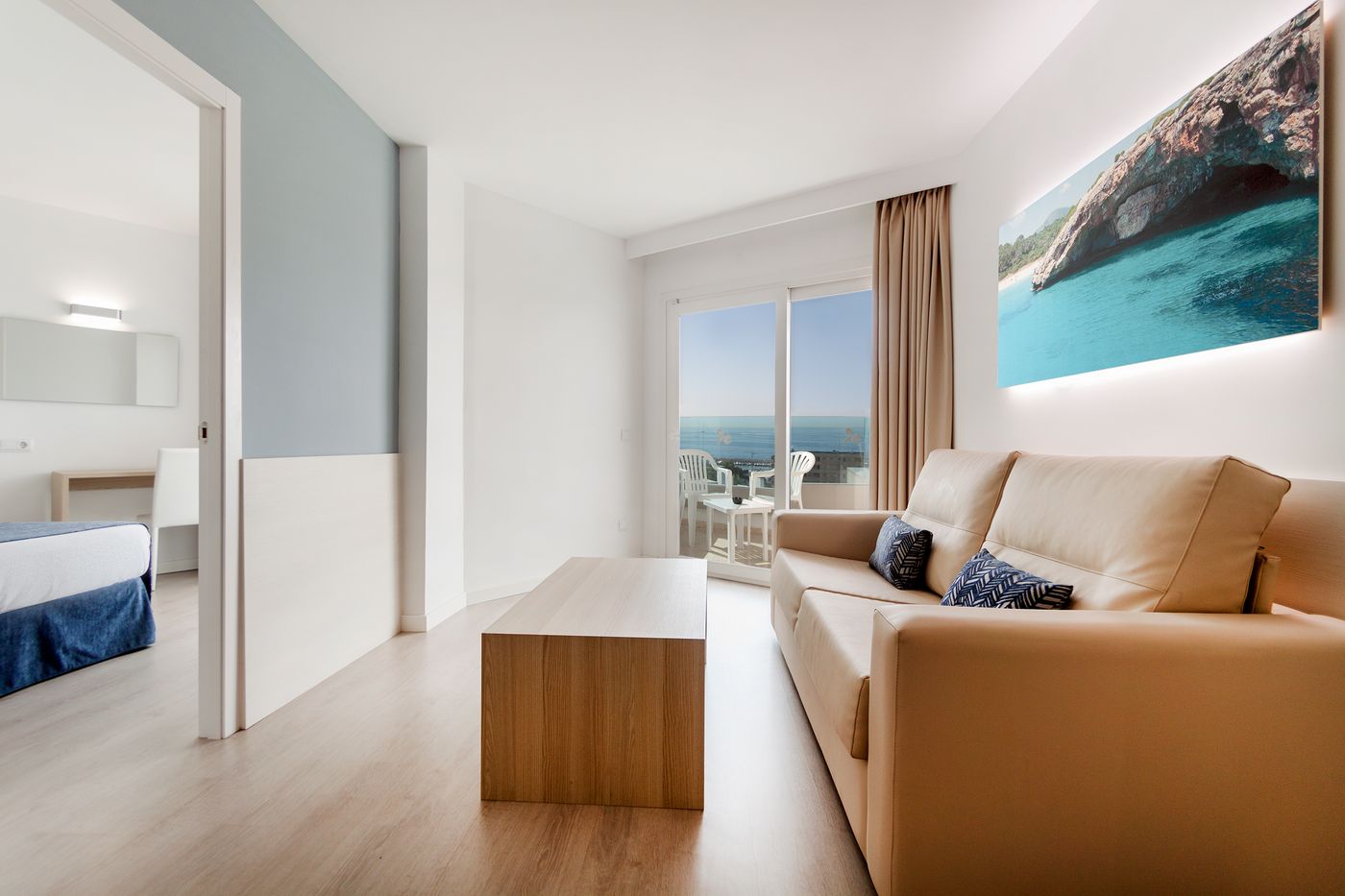 Tomir Portals Suites (Ola Aparthotel Tomir)