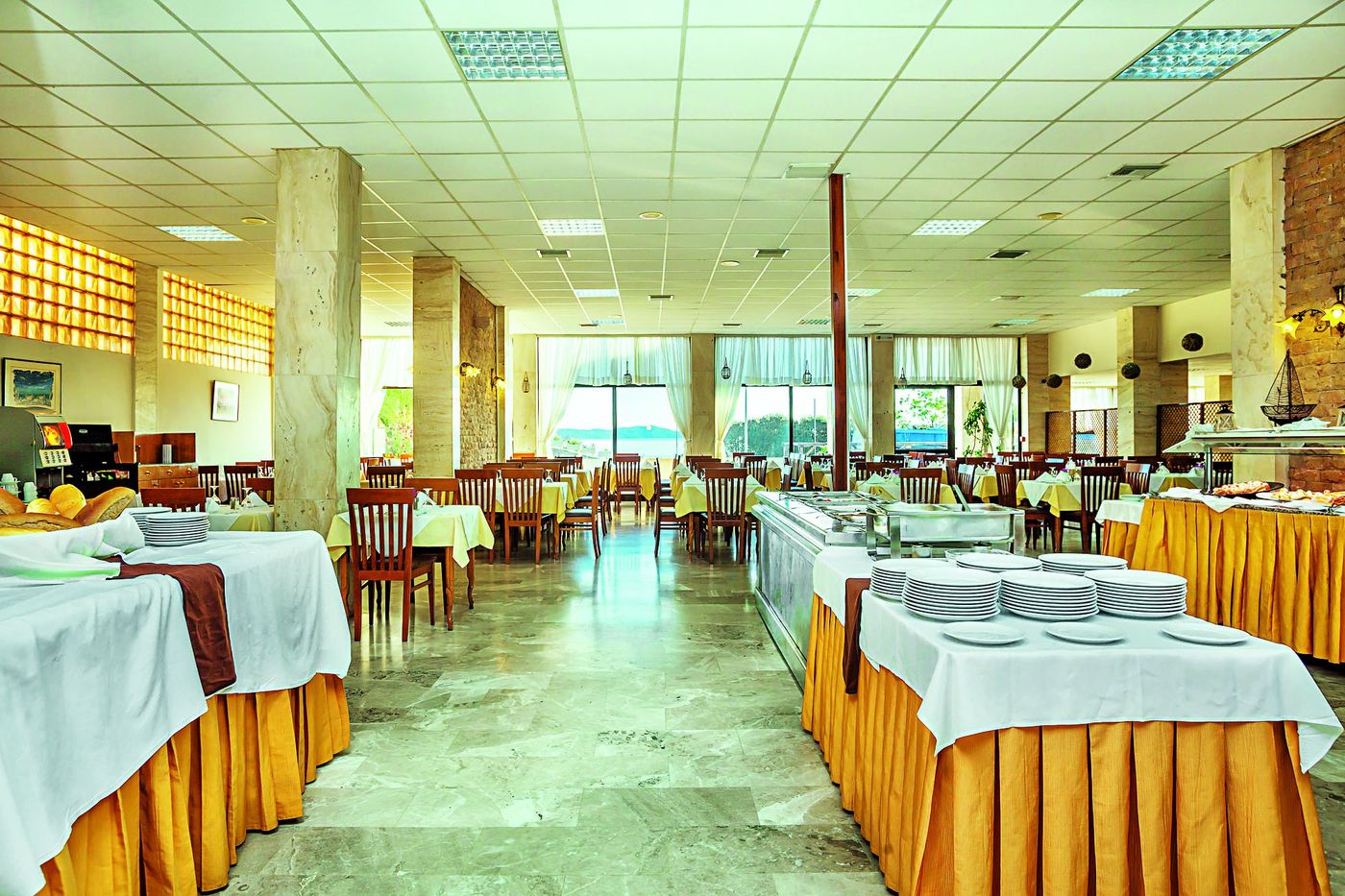 Theoxenia-Restaurant-25