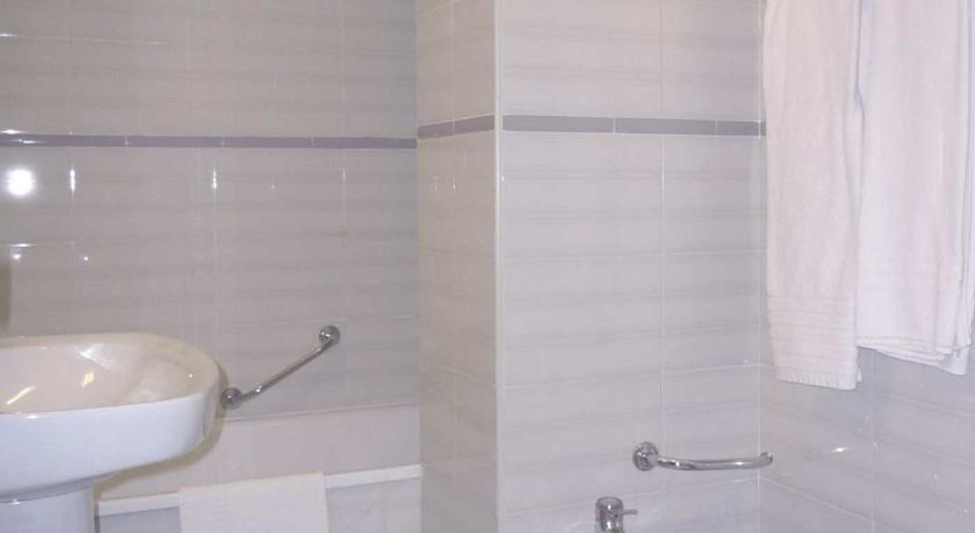 Picos de Europa-Spain-ARENAS DE CABRALES-Room-5