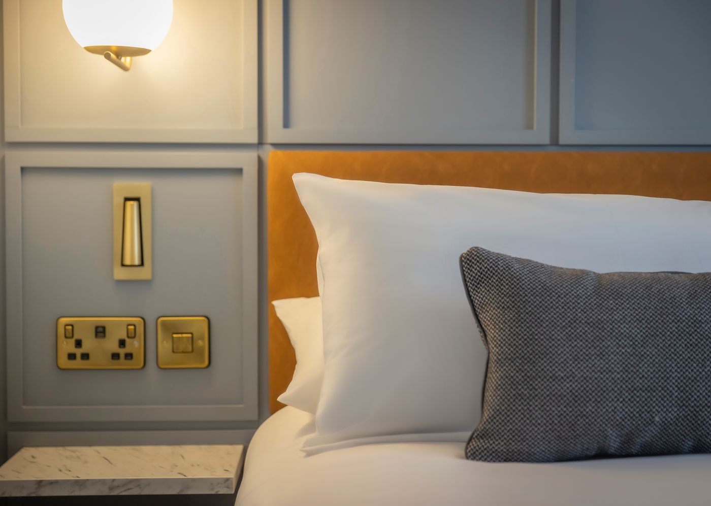 Leonardo Hotel Galway - Formerly Jurys Inn-Ireland-GALWAY-Room-9