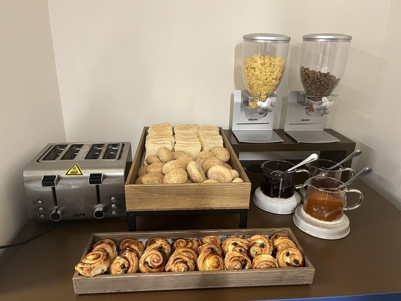 NETIZEN-Budapest-Centre-Hostel-Hotel-Restaurant-40