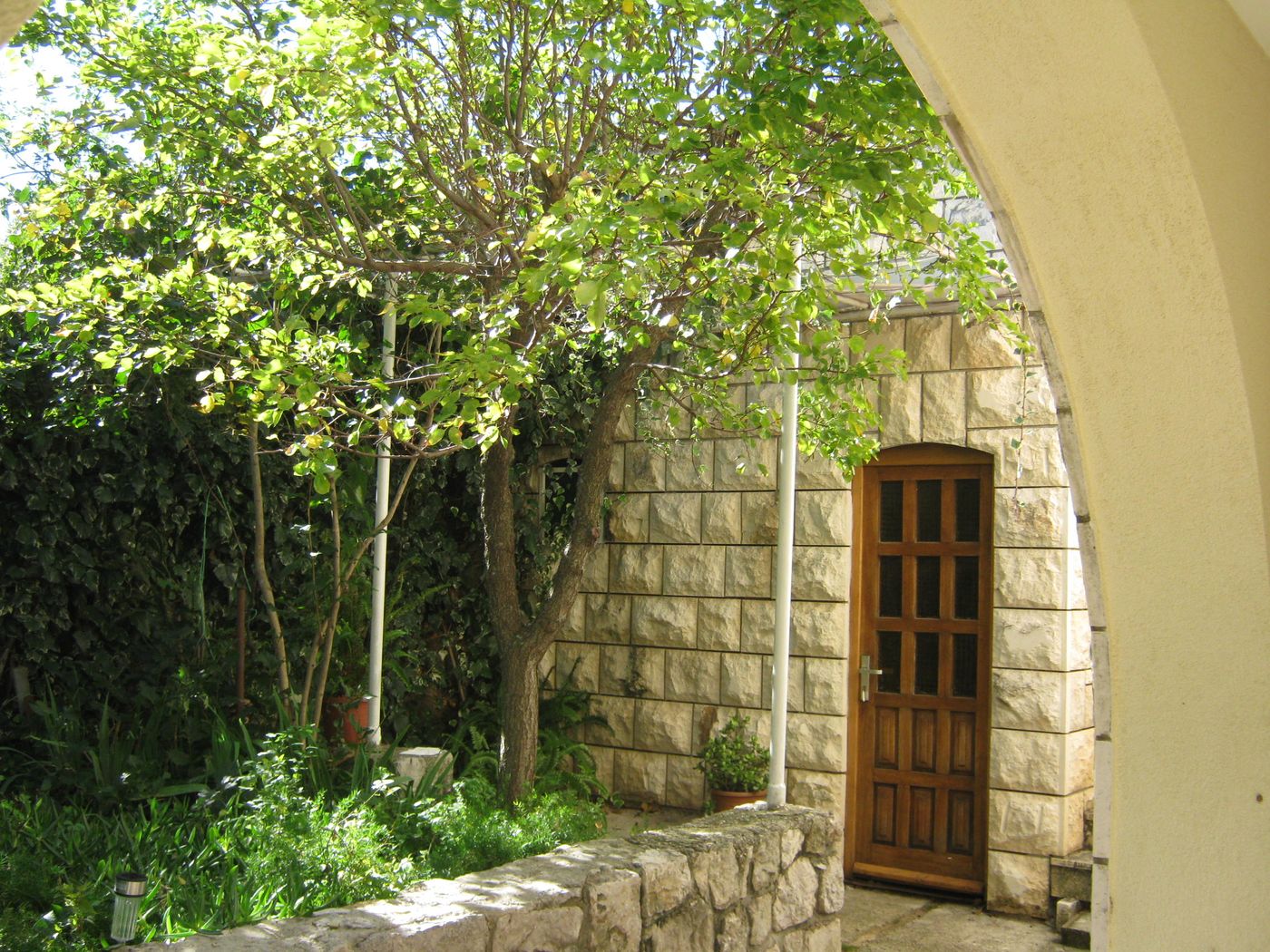 Afrodita-Apartments-Room-8