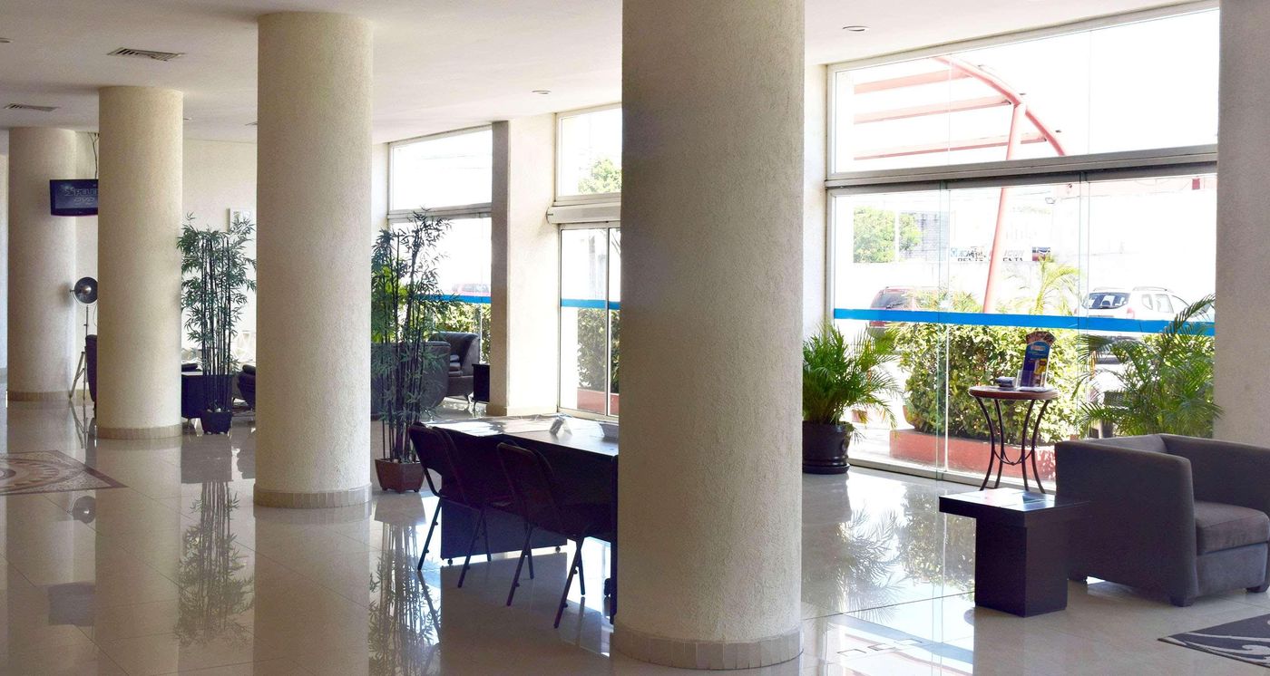 Best-Western-Patong-Beach-Lobby-50