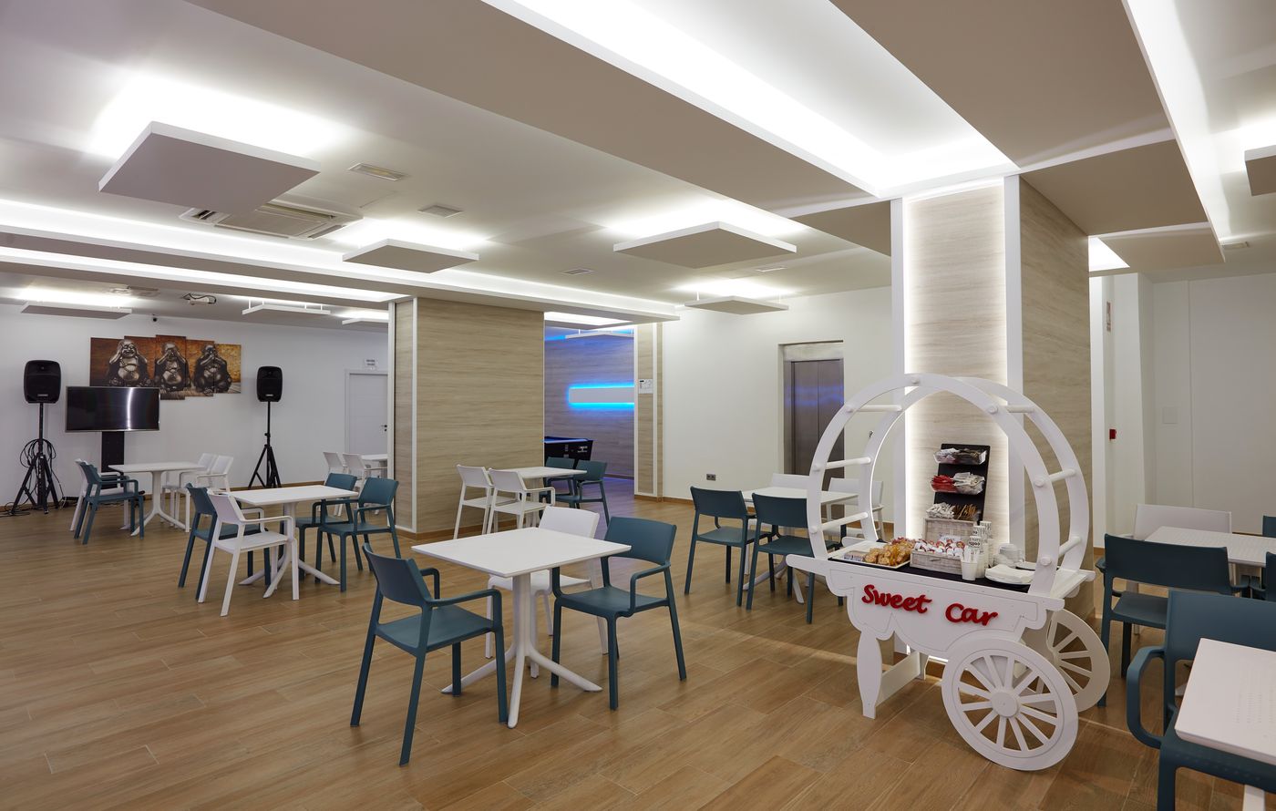 Flamingo-Beach-Resort---Adults-Recommended-General-view-45