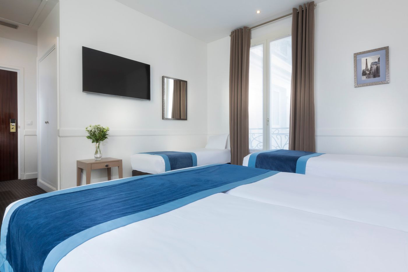 Elysees-Ceramic-Room-33