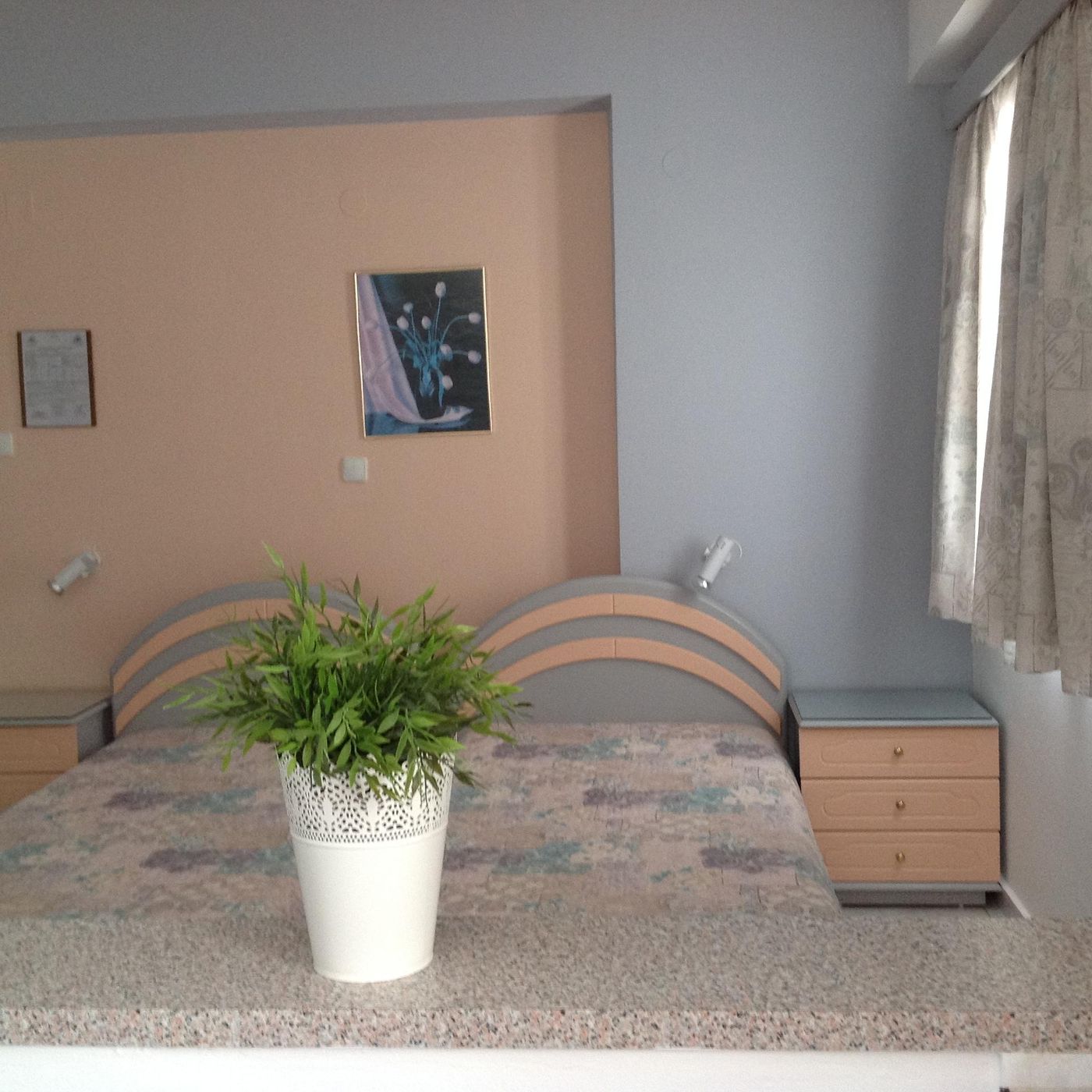 Travlos-Studios-Room-18