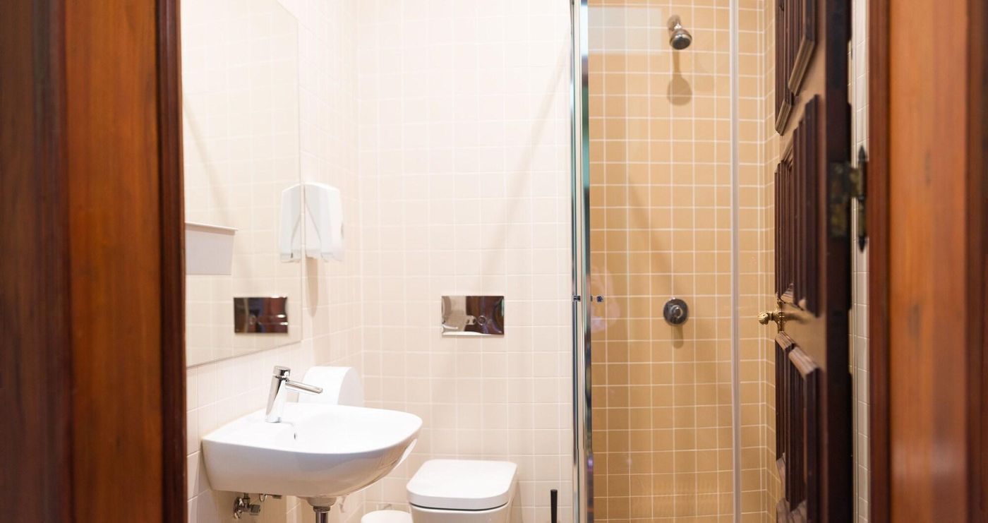 Sant-Jordi-Hostels-Lisbon-Room-54