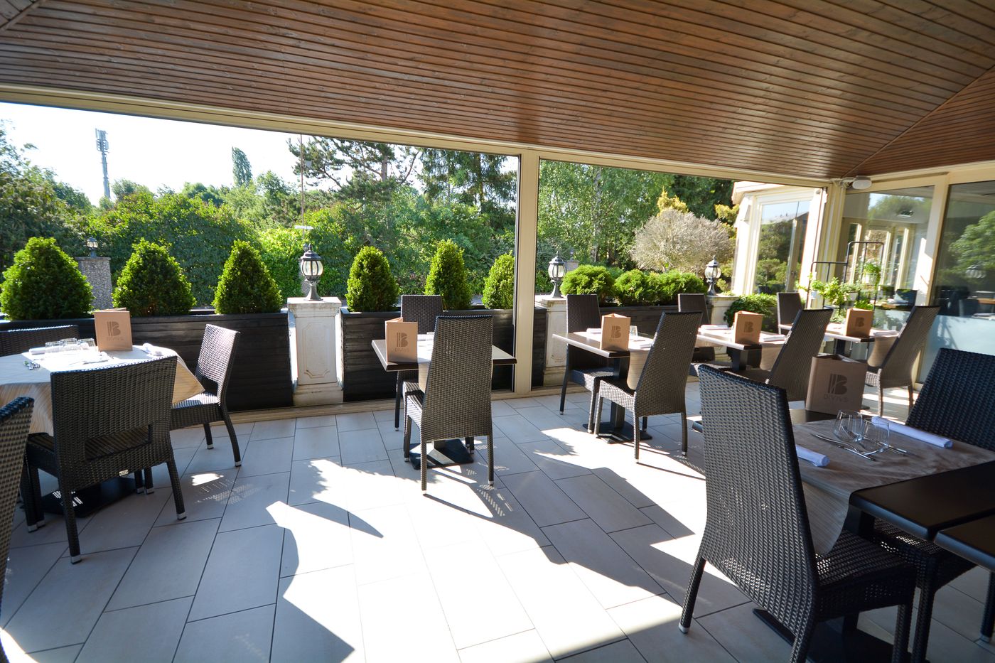 BIVIUS-Hotel-Restaurant-Luxembourg-Terrace-20