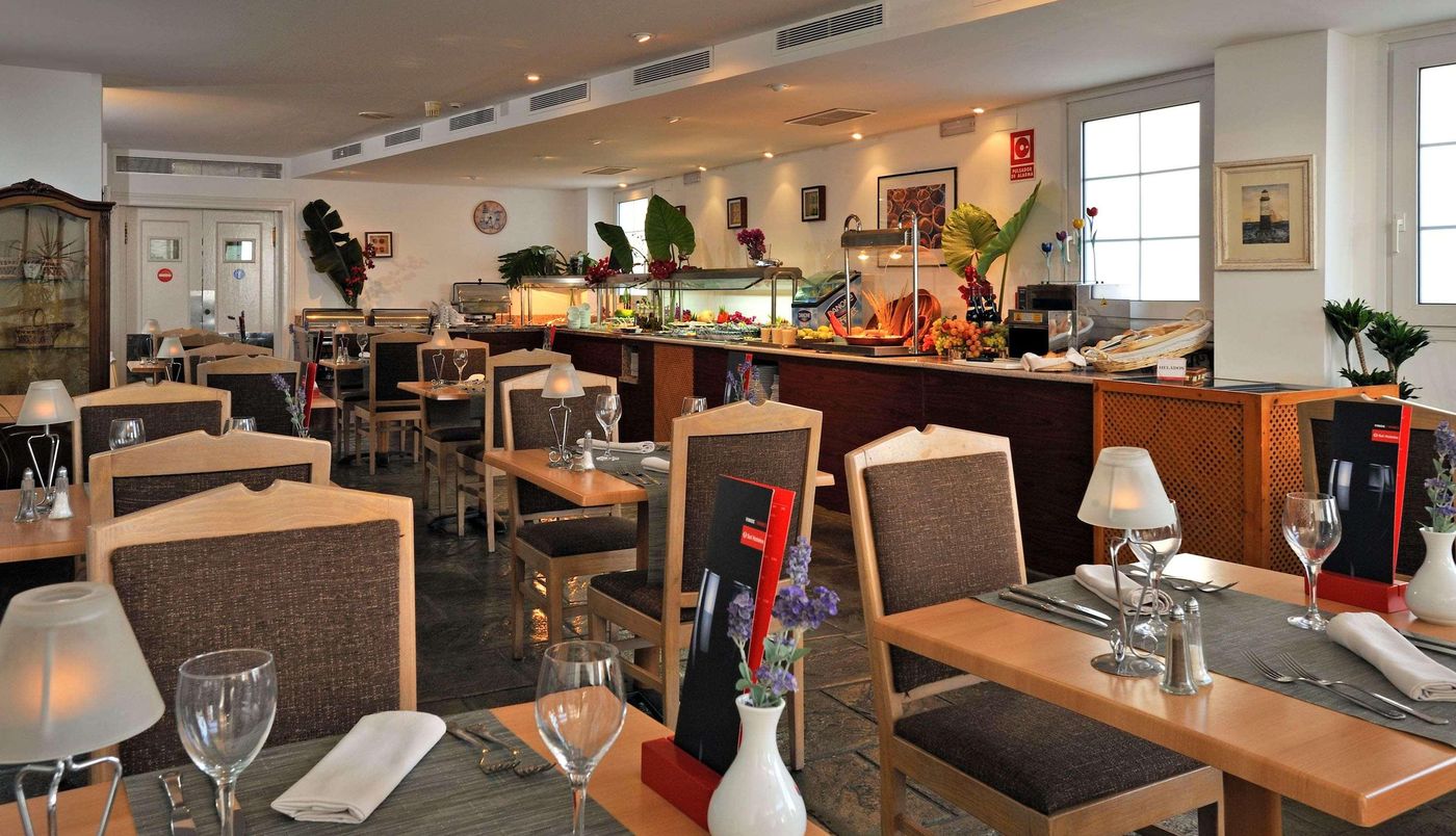 Sol-Los-Fenicios-Restaurant-27