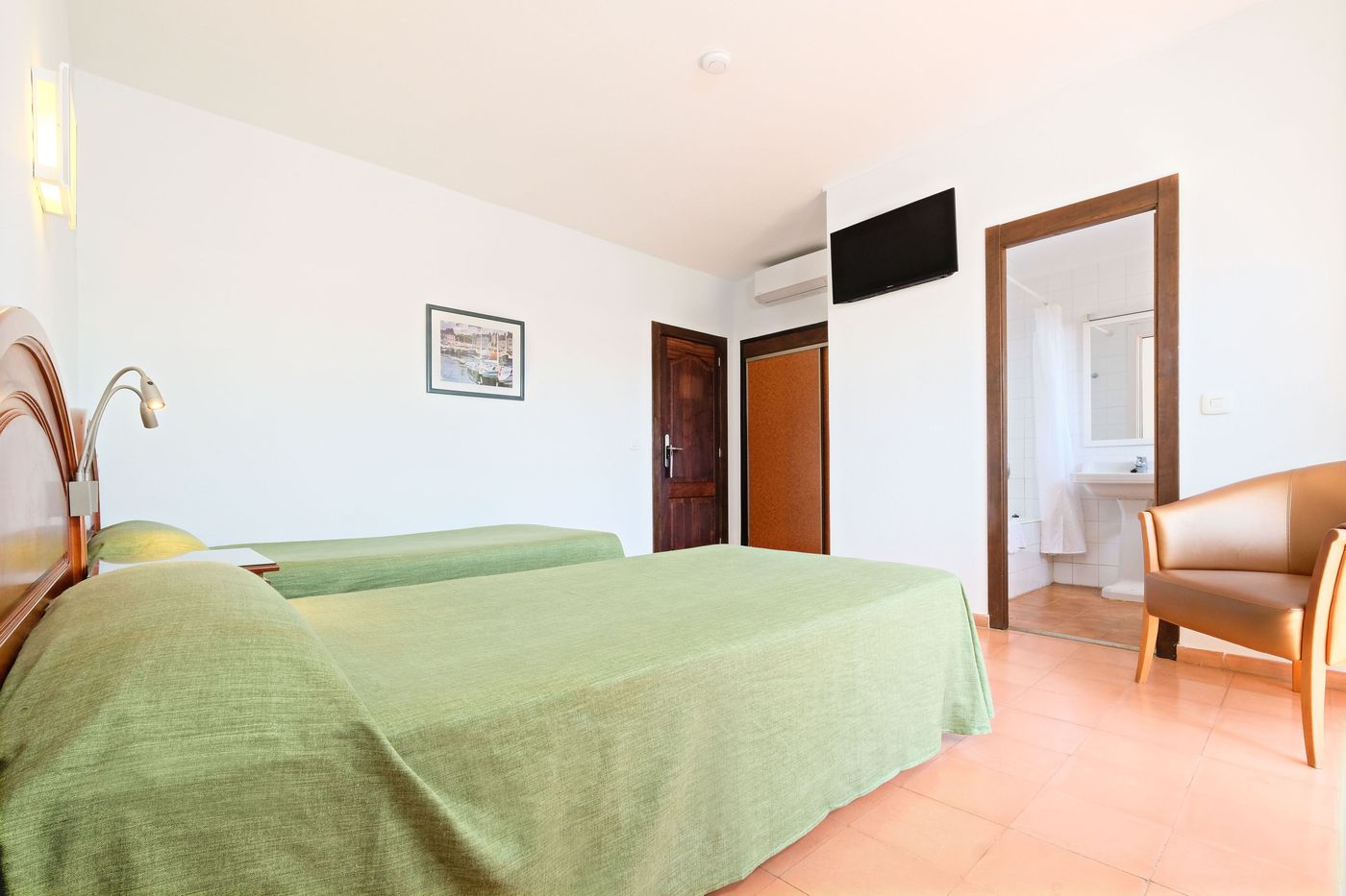 Azuline-Hotel-Galfi-Room-14