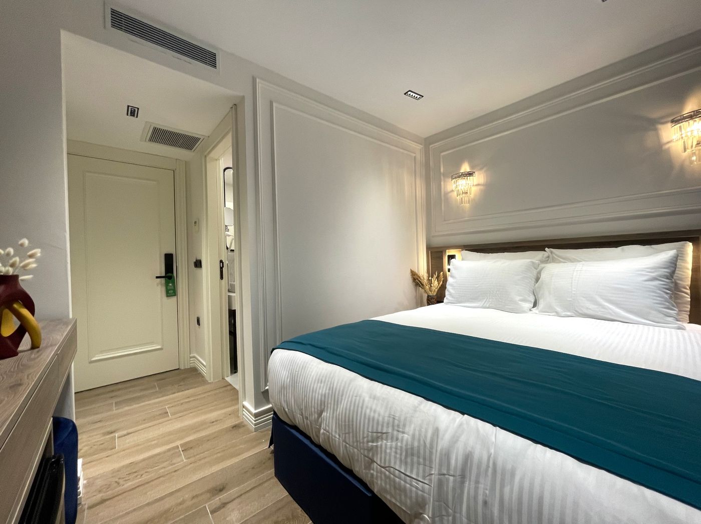 Mona Bosphorus Hotel-Turkey-Besiktas-Room-3