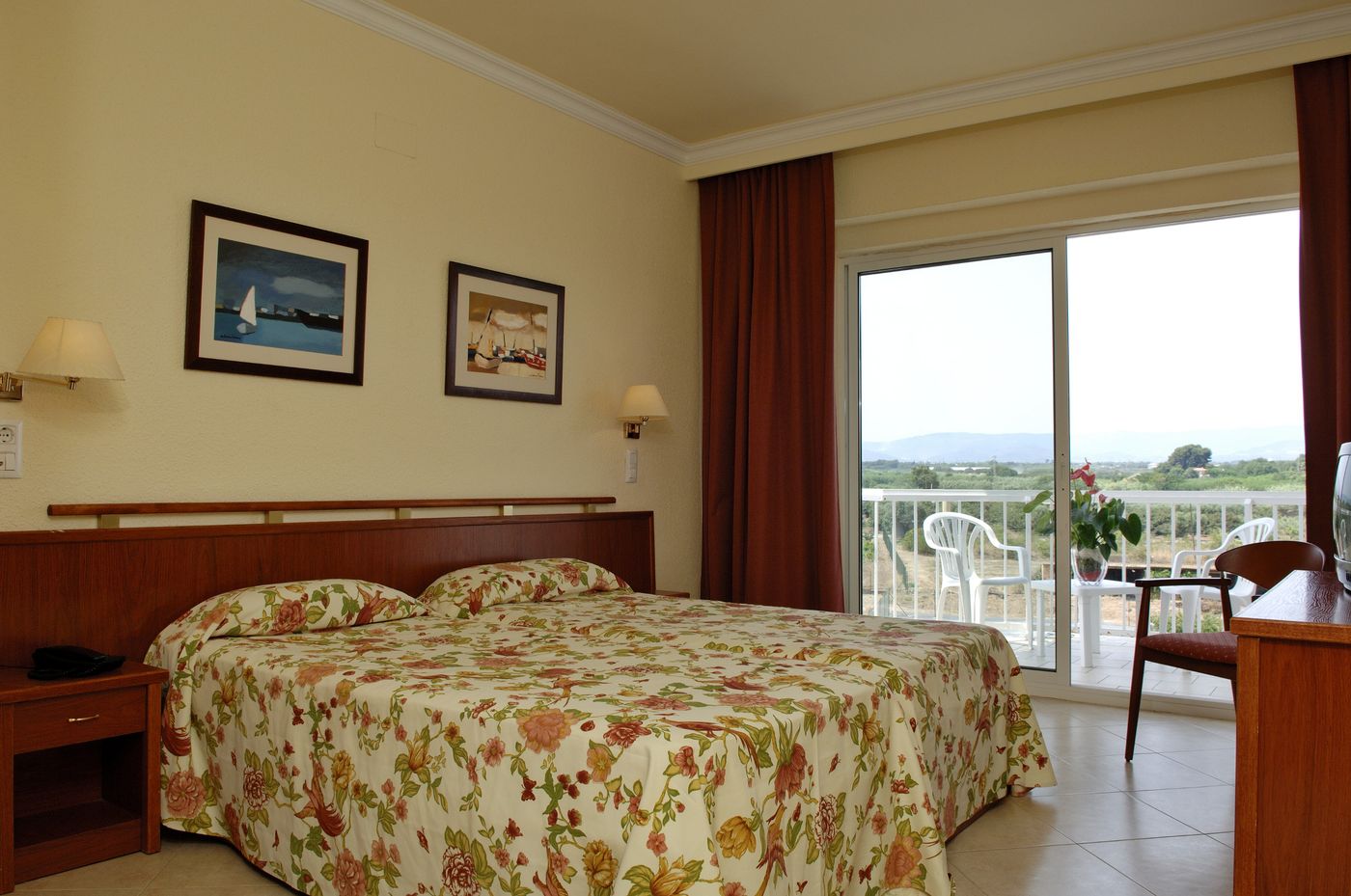 Cesar Augustus Hotel