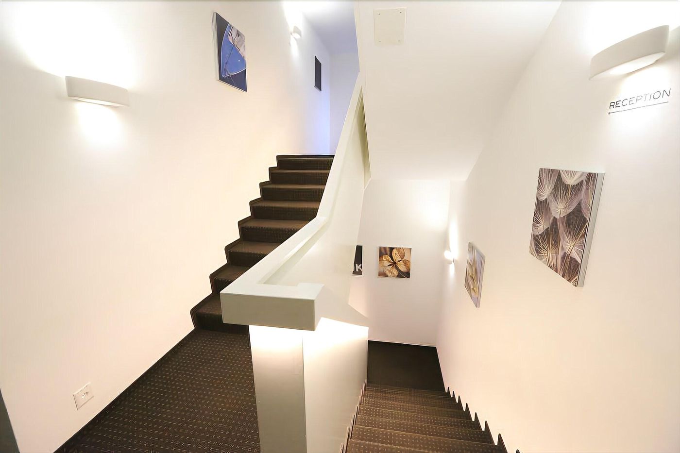 Businesshotel Lux-Switzerland-Emmen-Lobby-5