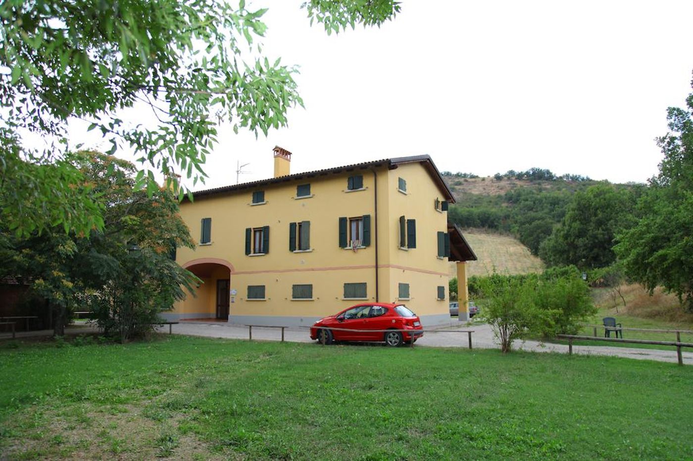 Agriturismo Villagio Della Salute Piu - Italy - MONTERENZIO - General view - 5
