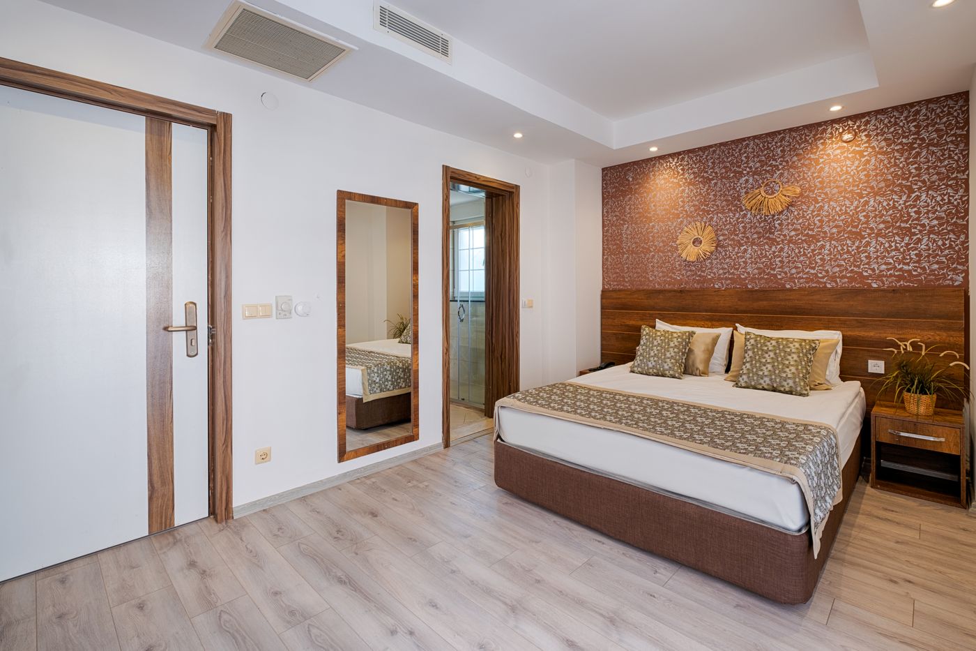 DG HOTELS ROSE RESORT