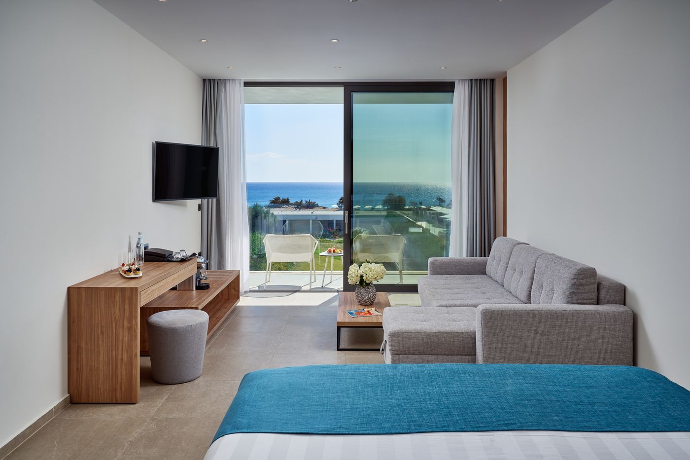 Gennadi-Grand-Resort-Room-22