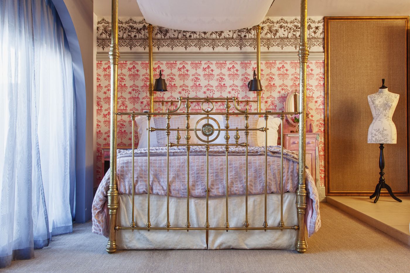 The-Palace-Hotel-Room-38