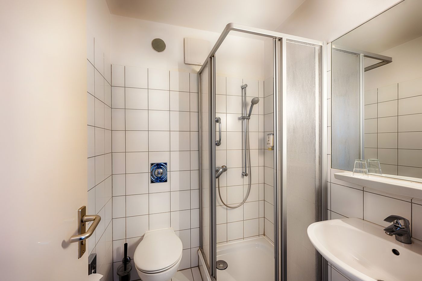 enjoy Hotel am Studio-Germany-Berlin-Room-8