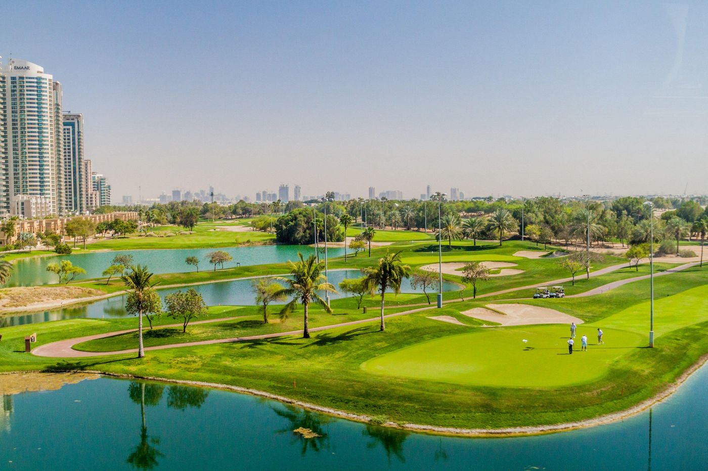 Bonnington-Jumeirah-Lakes-Towers-General-view-85