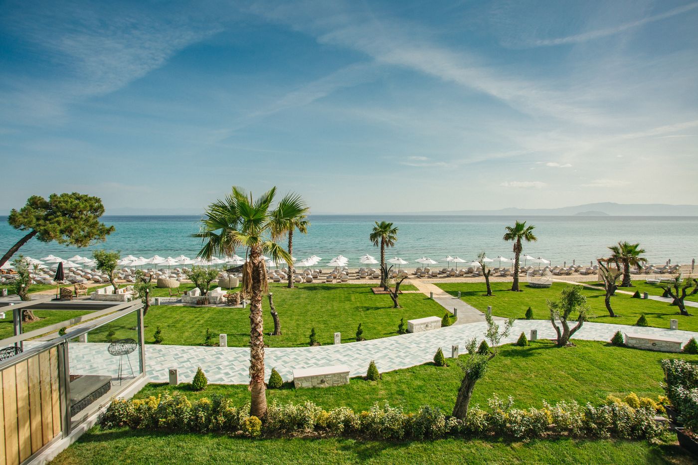 Blue Carpet Luxury Suites