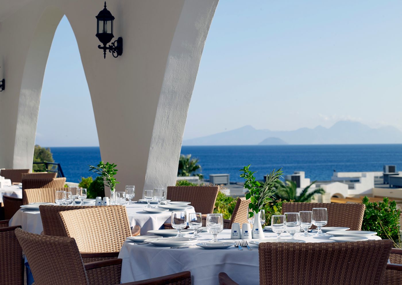 Mitsis-Norida-Beach-Restaurant-12