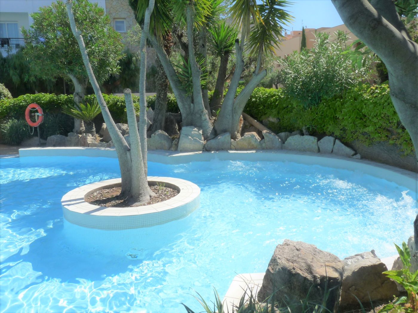 30 Degrees Hotel Pineda Splash