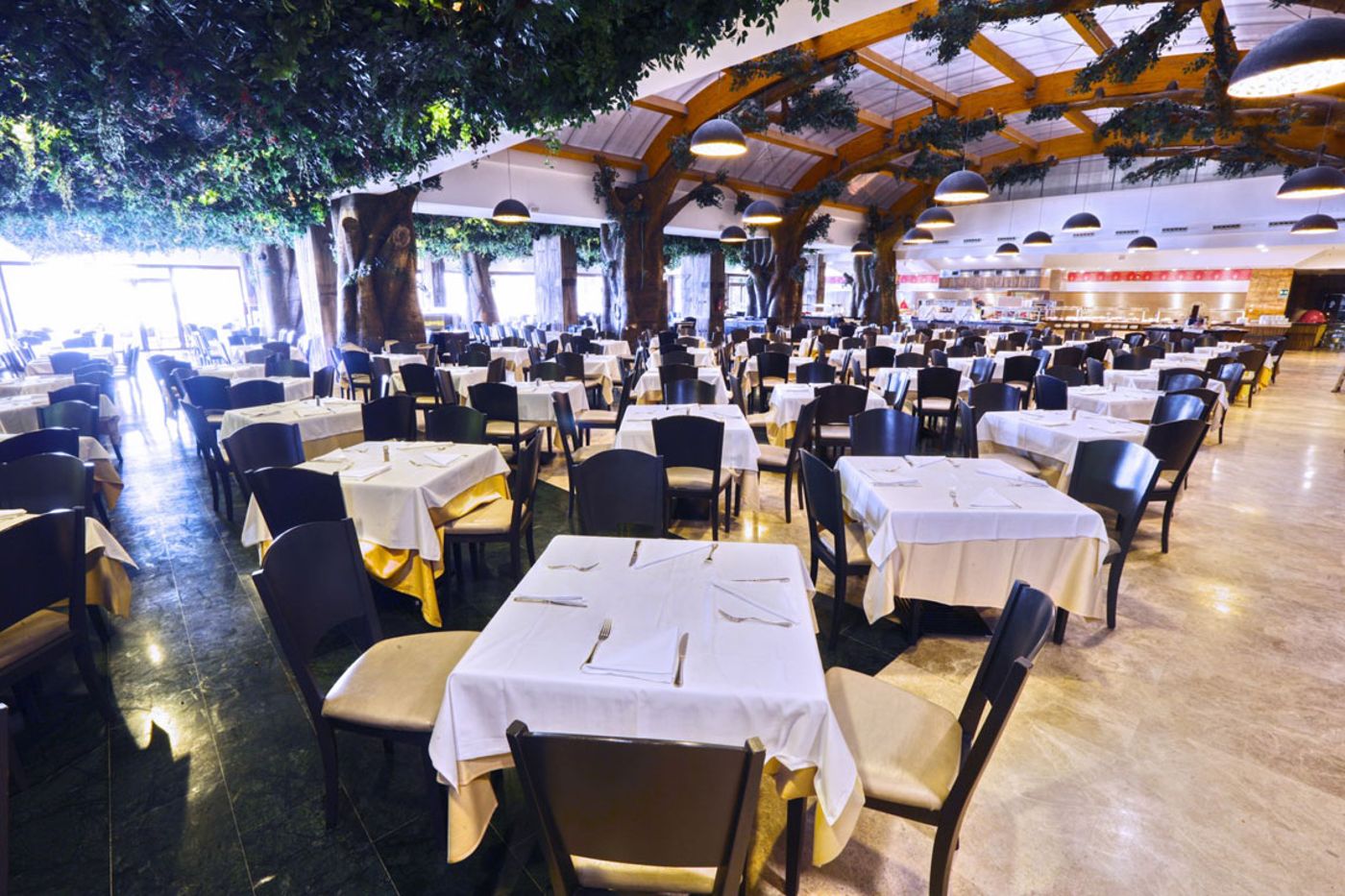 Holiday World Resort