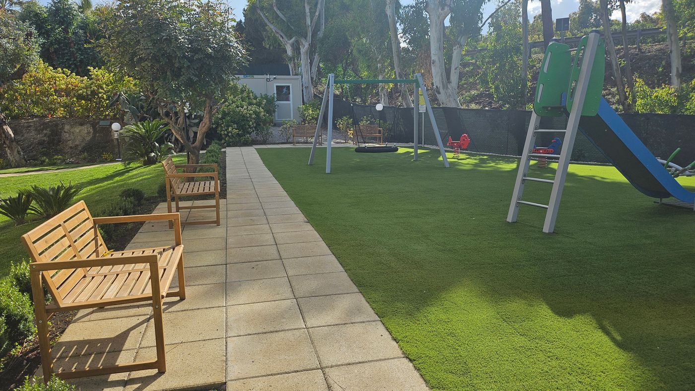 Residence-Villa-Giardini-Sports-and-Entertainment-71