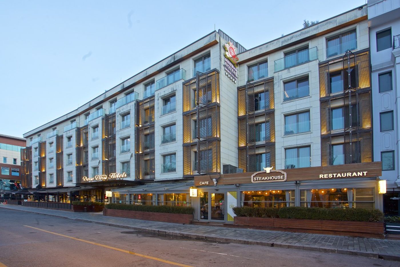 Dosso-Dossi-Hotels-Downtown-General-view-7