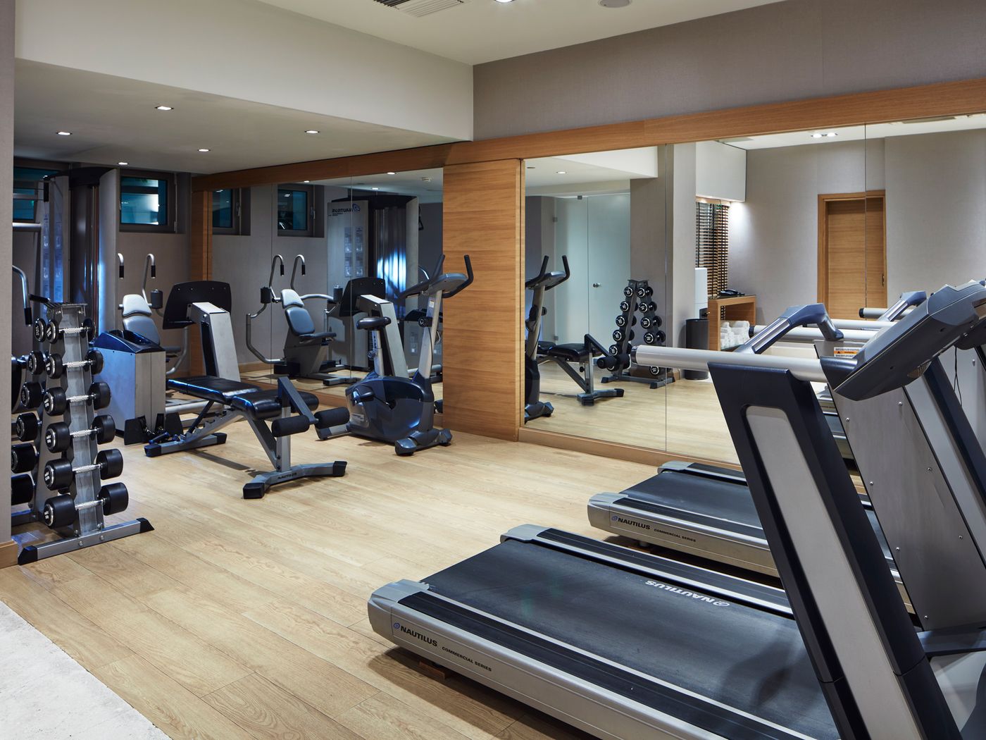 Galaxy-Hotel-Iraklio-Sports-and-Entertainment-62