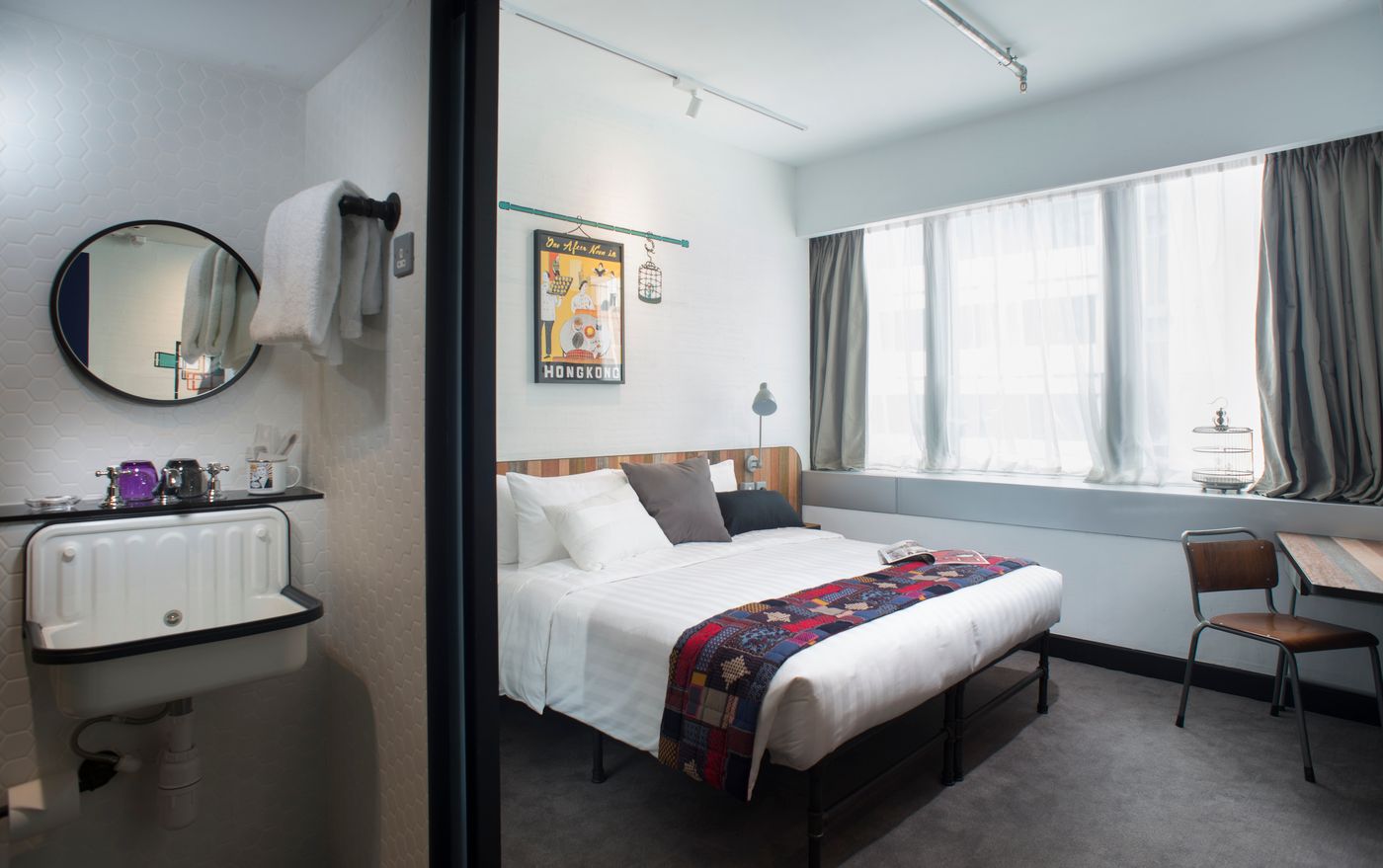 attitude-on-granville-Room-2