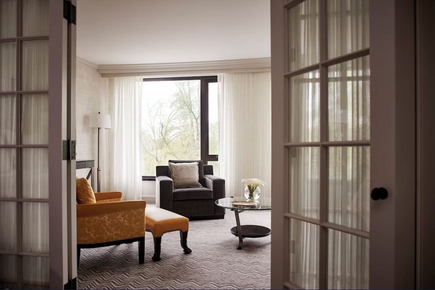 Four-Seasons-Hotel-Boston-Room-34