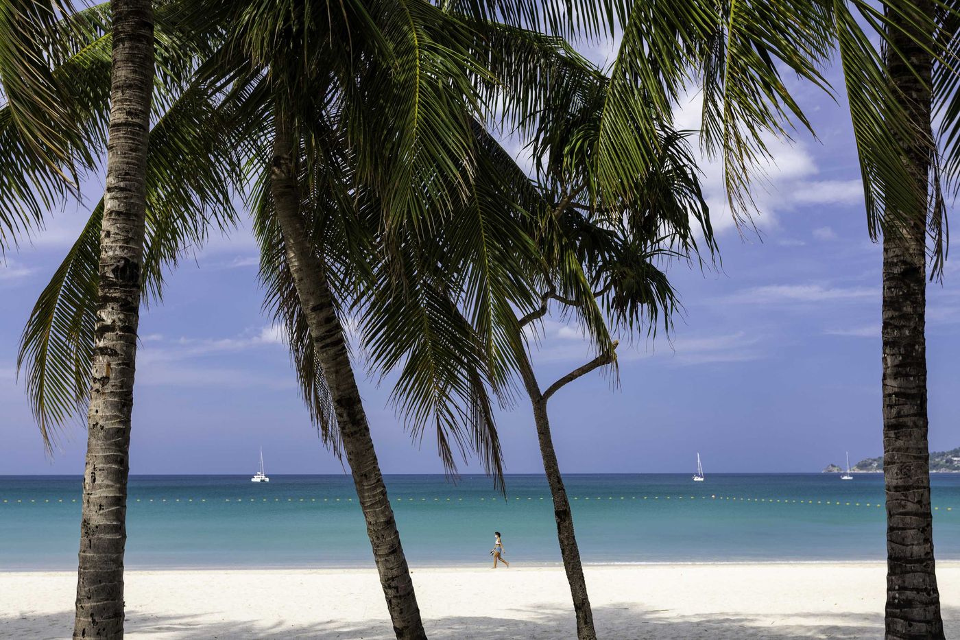 Andaman-Beach-Hotel-Phuket-Handwritten-Collection-Beach-63