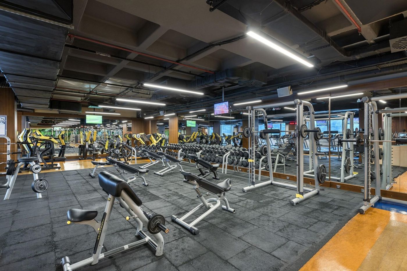 Titanic-Port-Bakirkoy-Sports-and-Entertainment-59