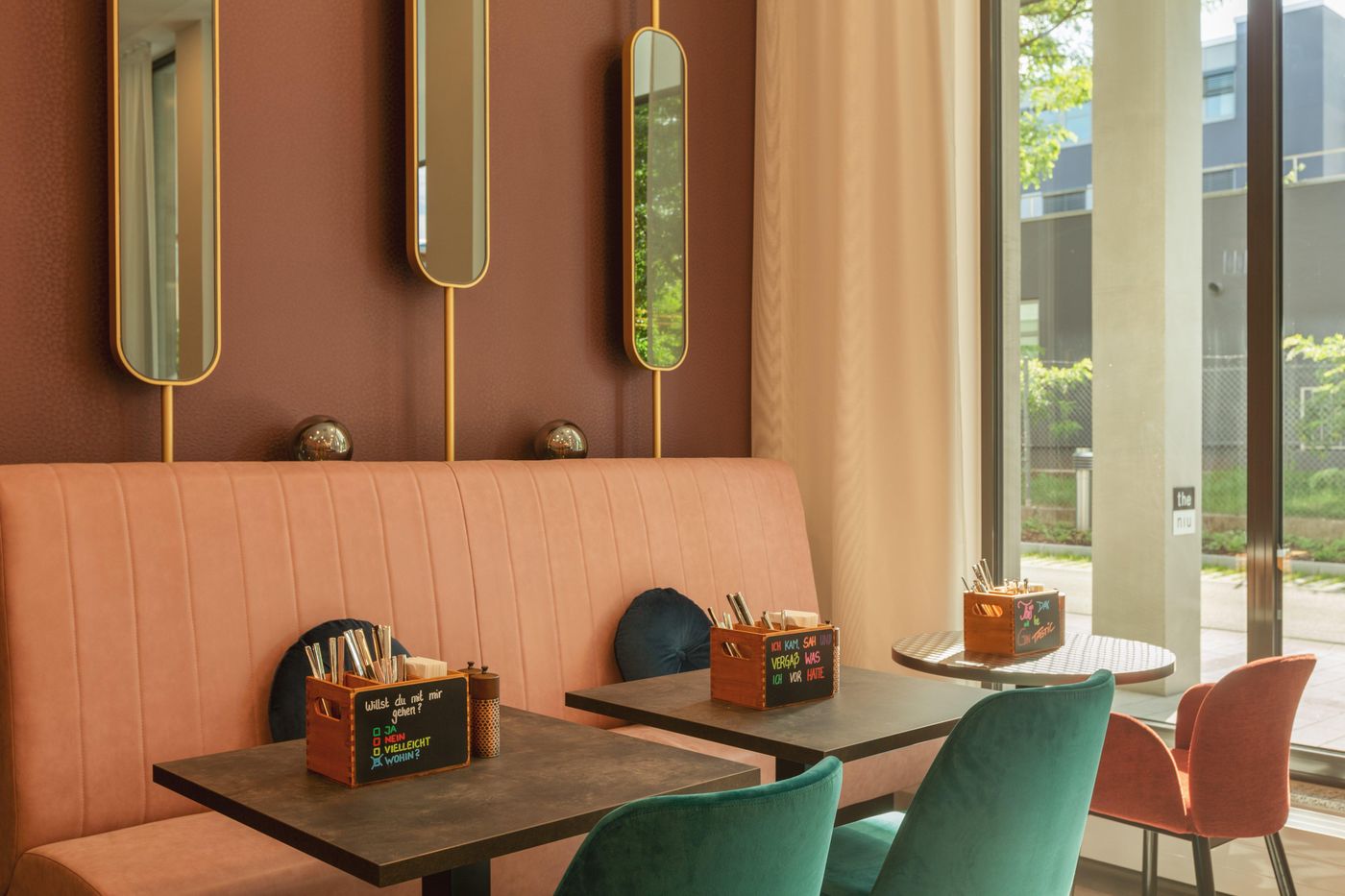 the-niu-Loco-Restaurant-3