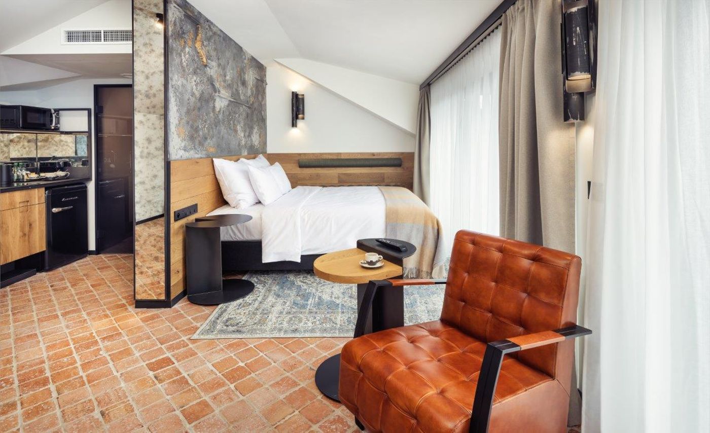 Nomadic-Urban-Premium-Suites-Room-33