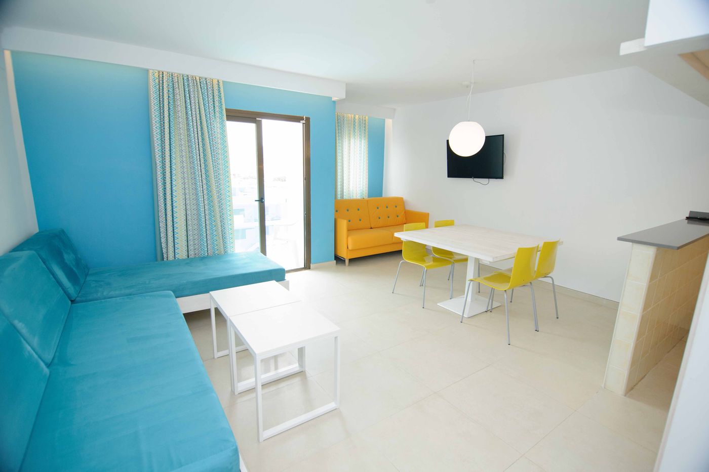 Poniente Playa Apartments