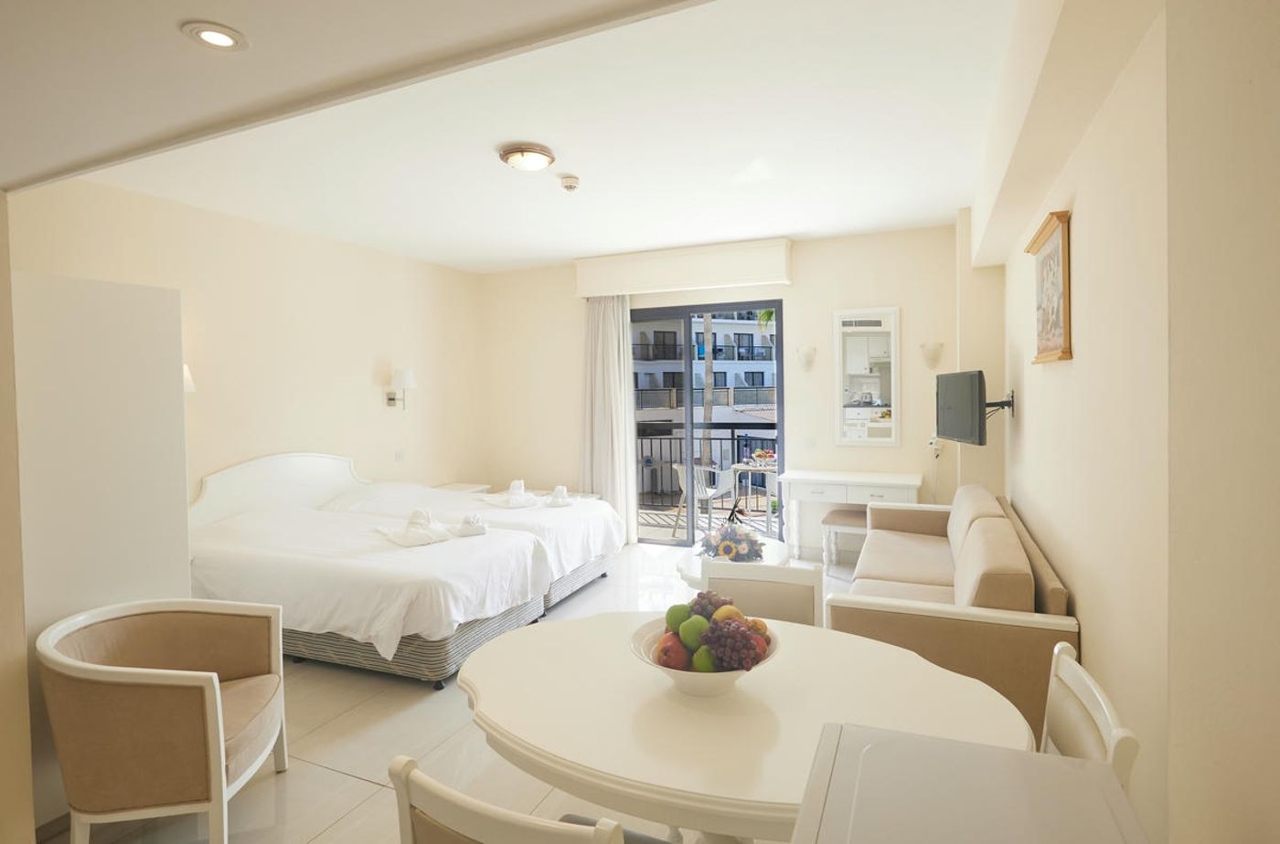 Tsokkos-Gardens-Room-22