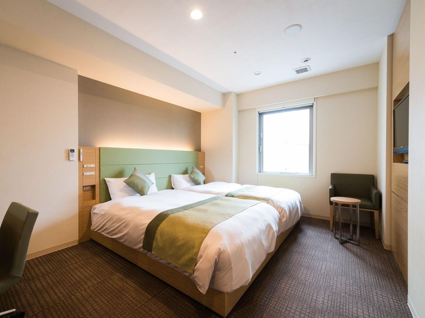 Super Hotel Premier Tokyo-Eki Yaesu Chuo-Guchi-Japan-Tokyo-Room-2