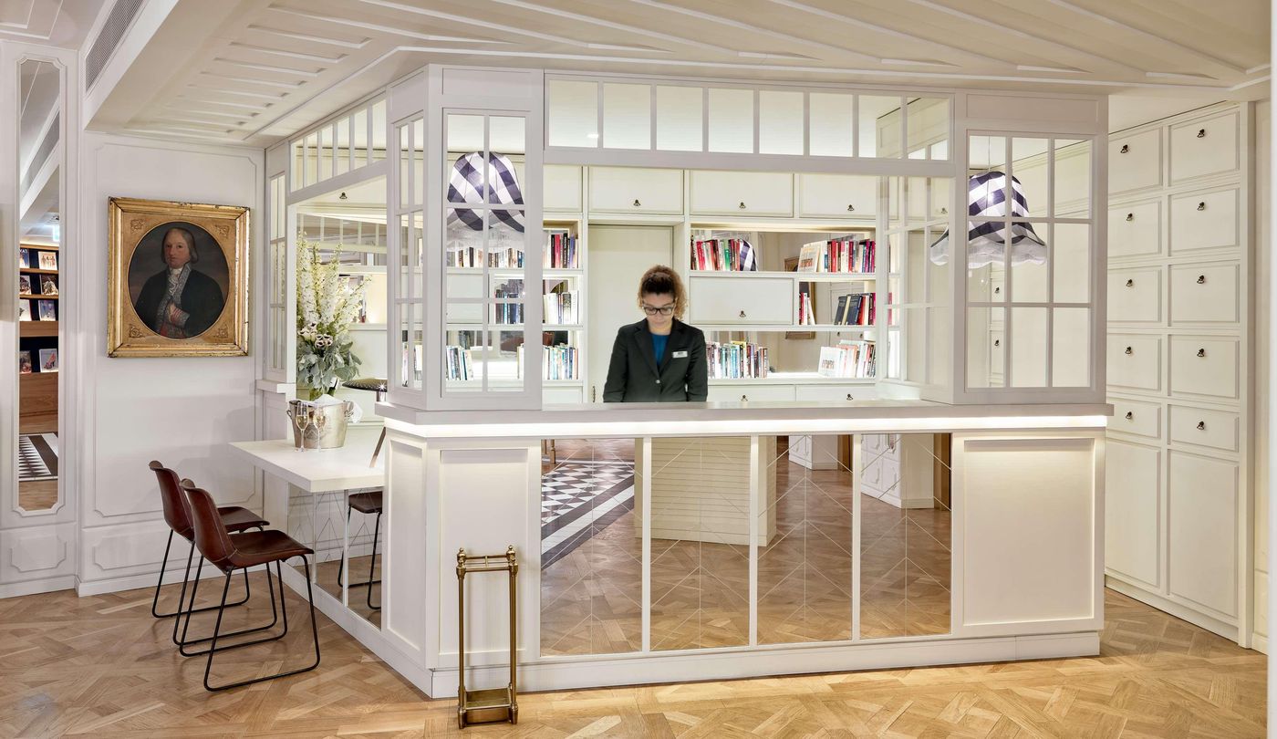 H10-Duque-De-Loule-Lobby-17